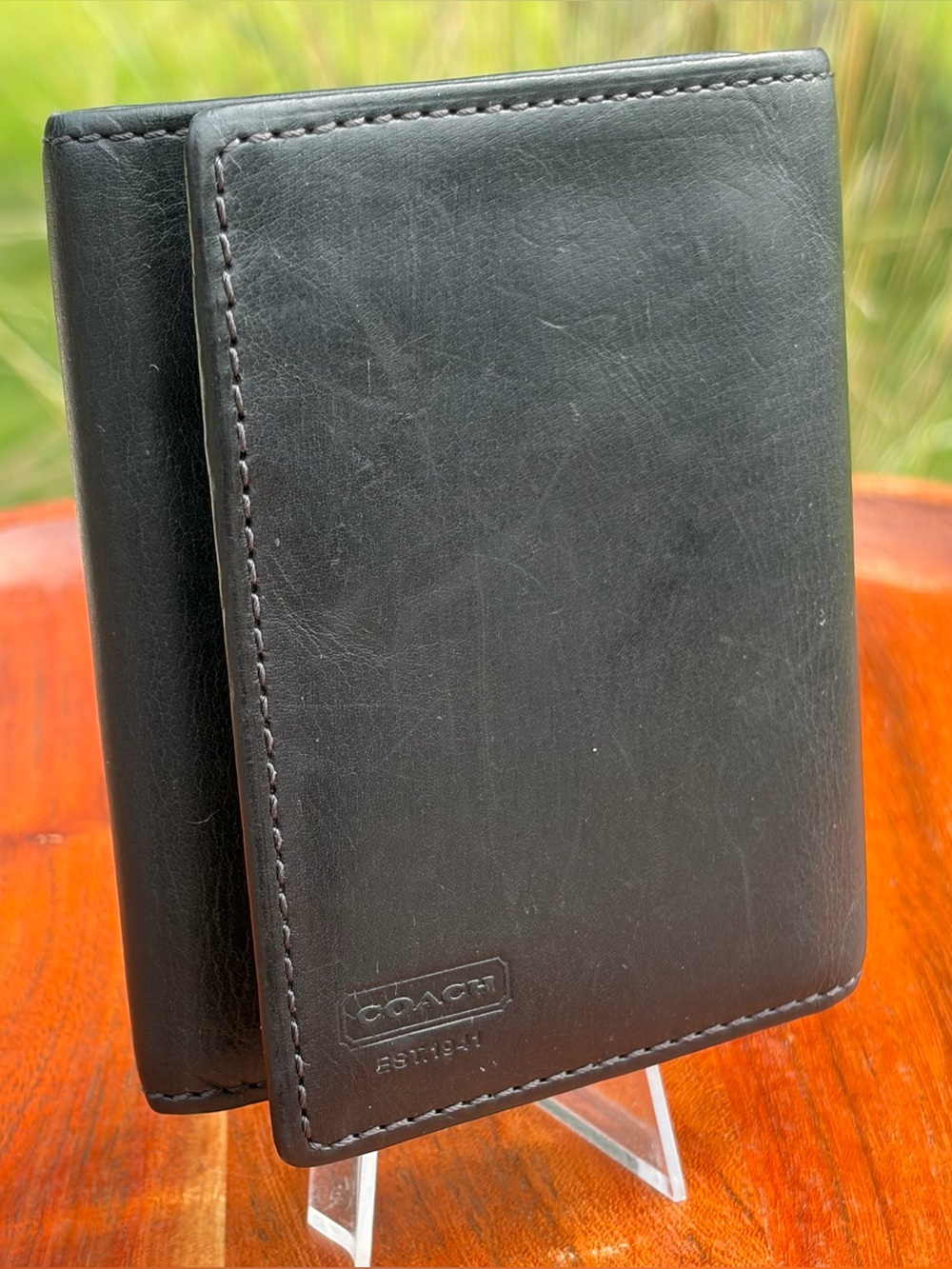 Vintage COACH Water Buffalo Black Leather Card Case Compact Trifold Wallet - Picture 3 of 14